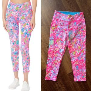 NWT Lilly P Weekender Leggings